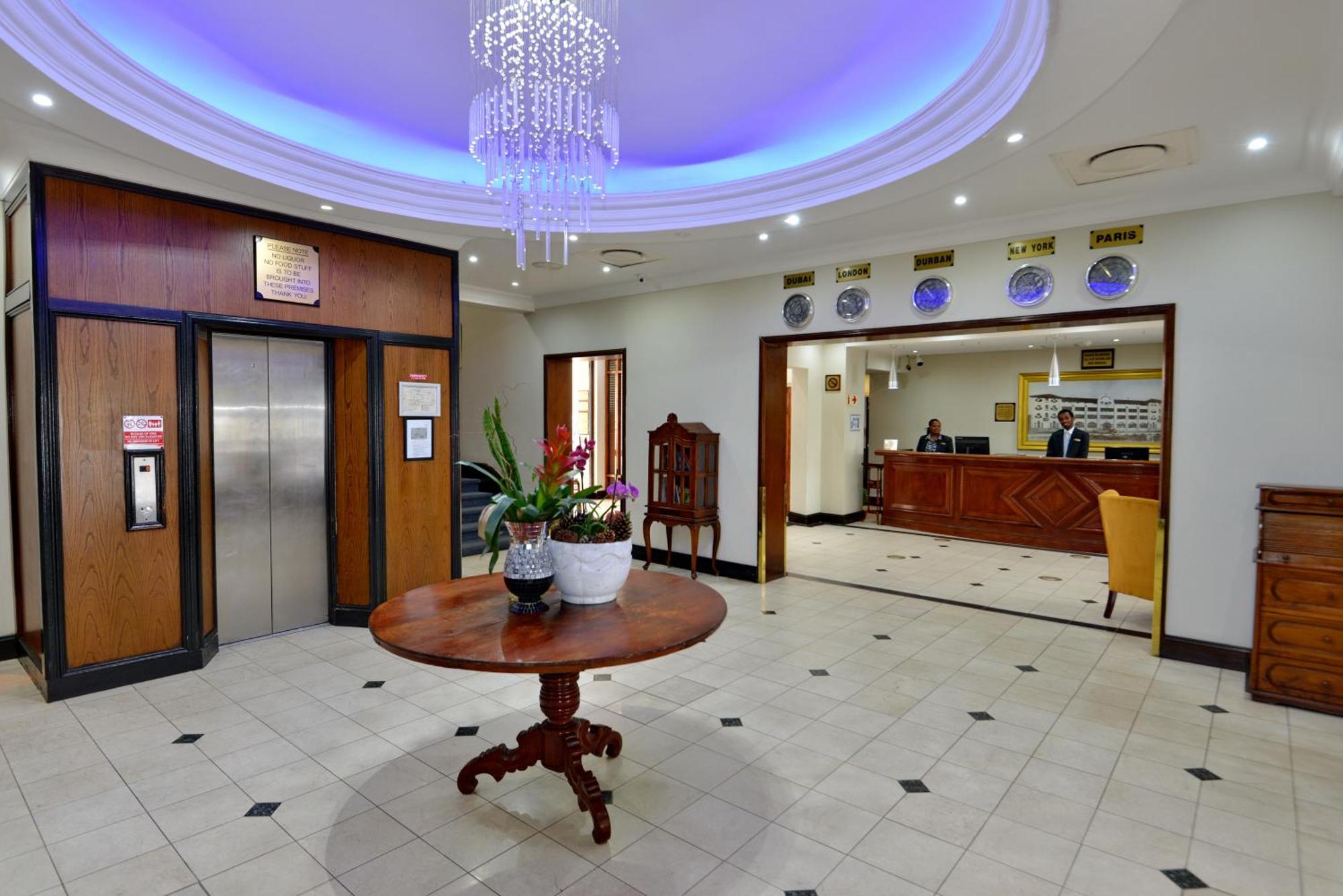 Hotel The Balmoral - Halaal Durban Esterno foto