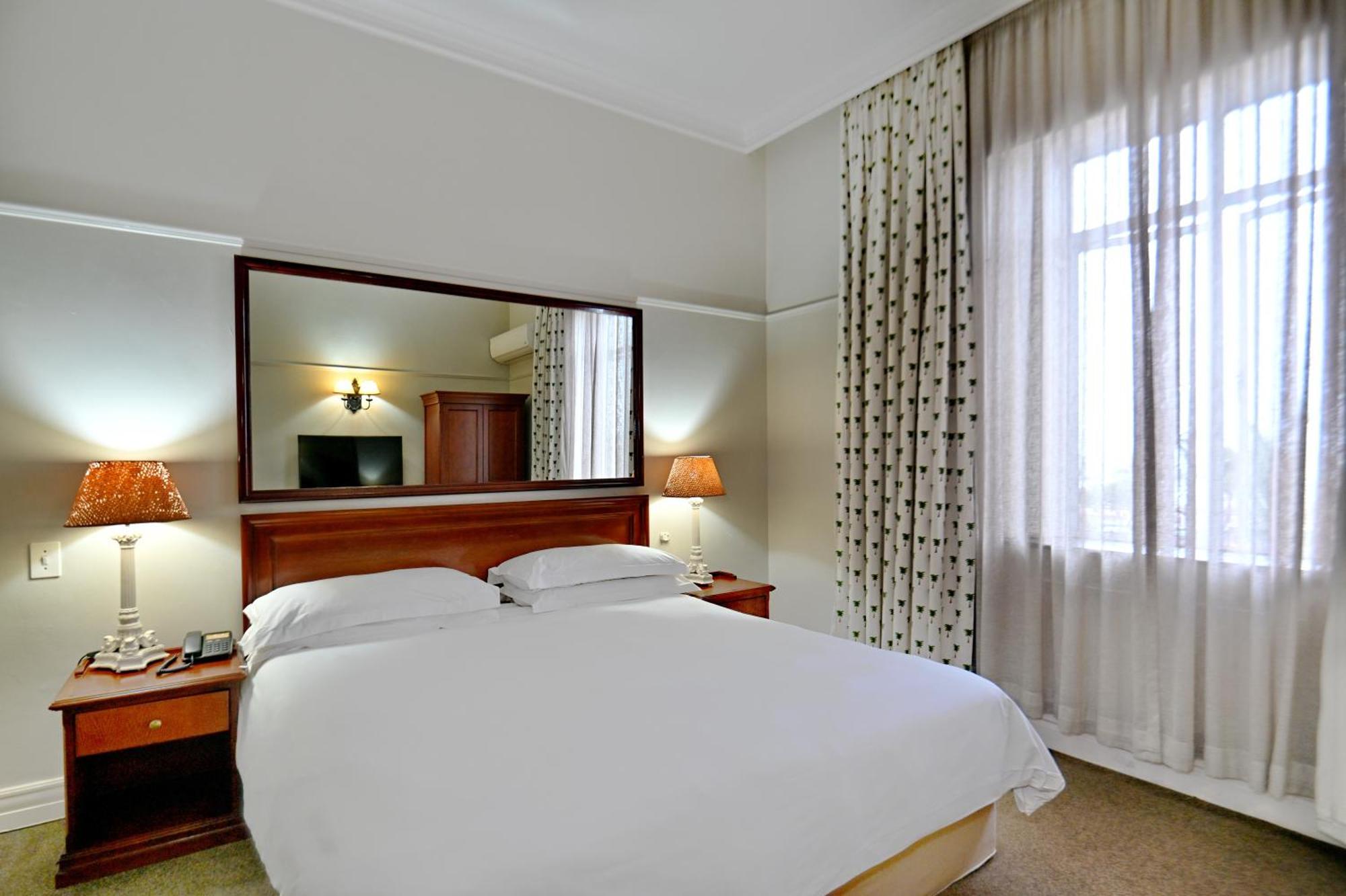 Hotel The Balmoral - Halaal Durban Esterno foto