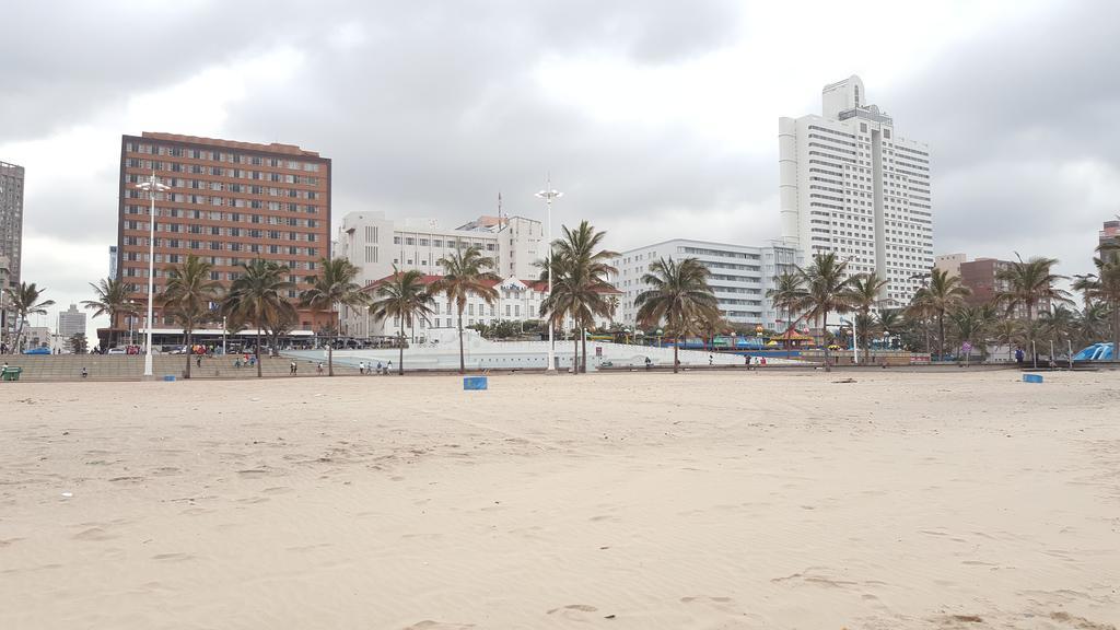 Hotel The Balmoral - Halaal Durban Esterno foto