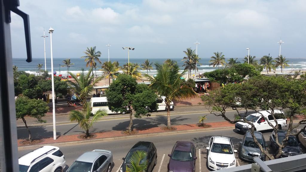 Hotel The Balmoral - Halaal Durban Esterno foto